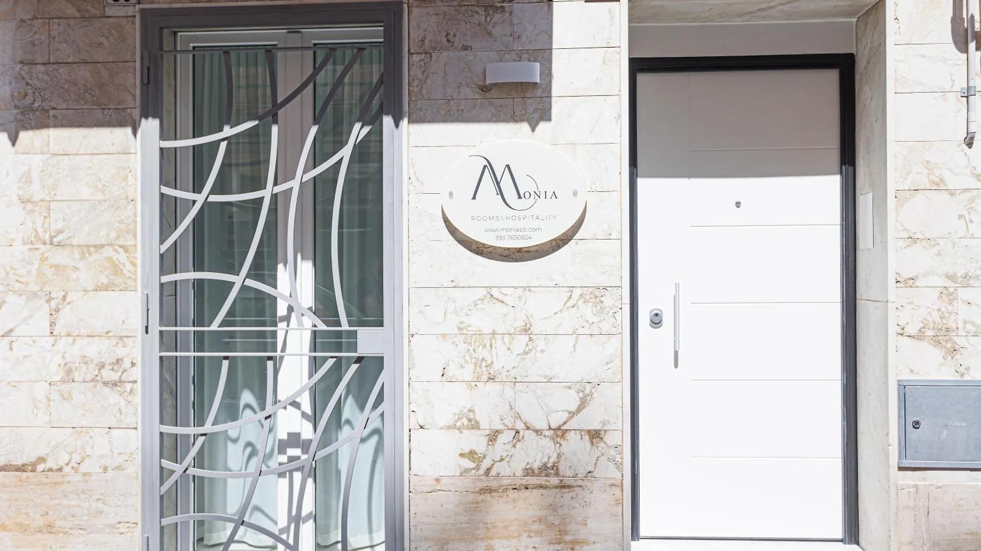 Monia Rooms&Hospitality Piazza Armerina 0*,  Olaszország